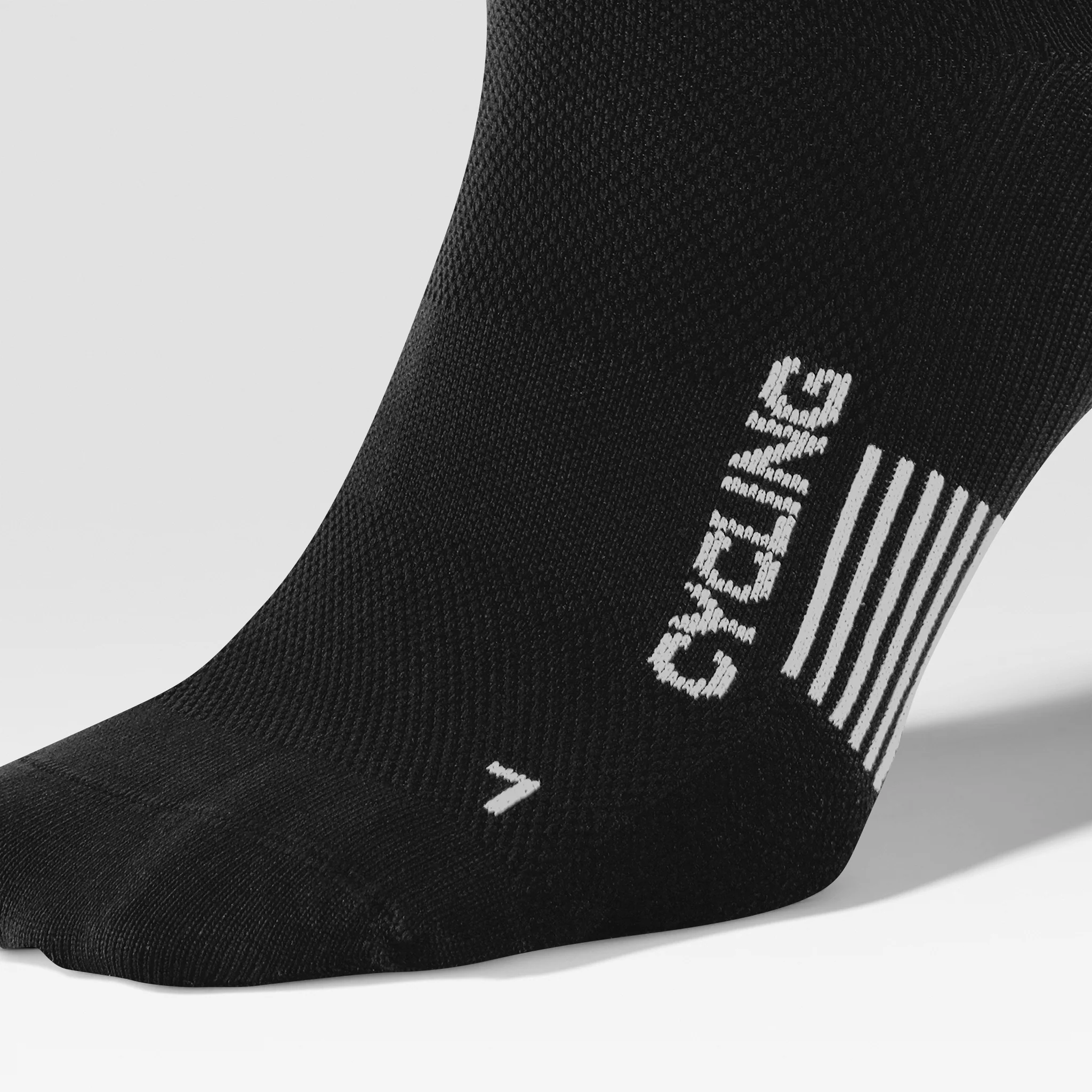Cycling Mid-Calf Socks Men | Black / White - Image 4