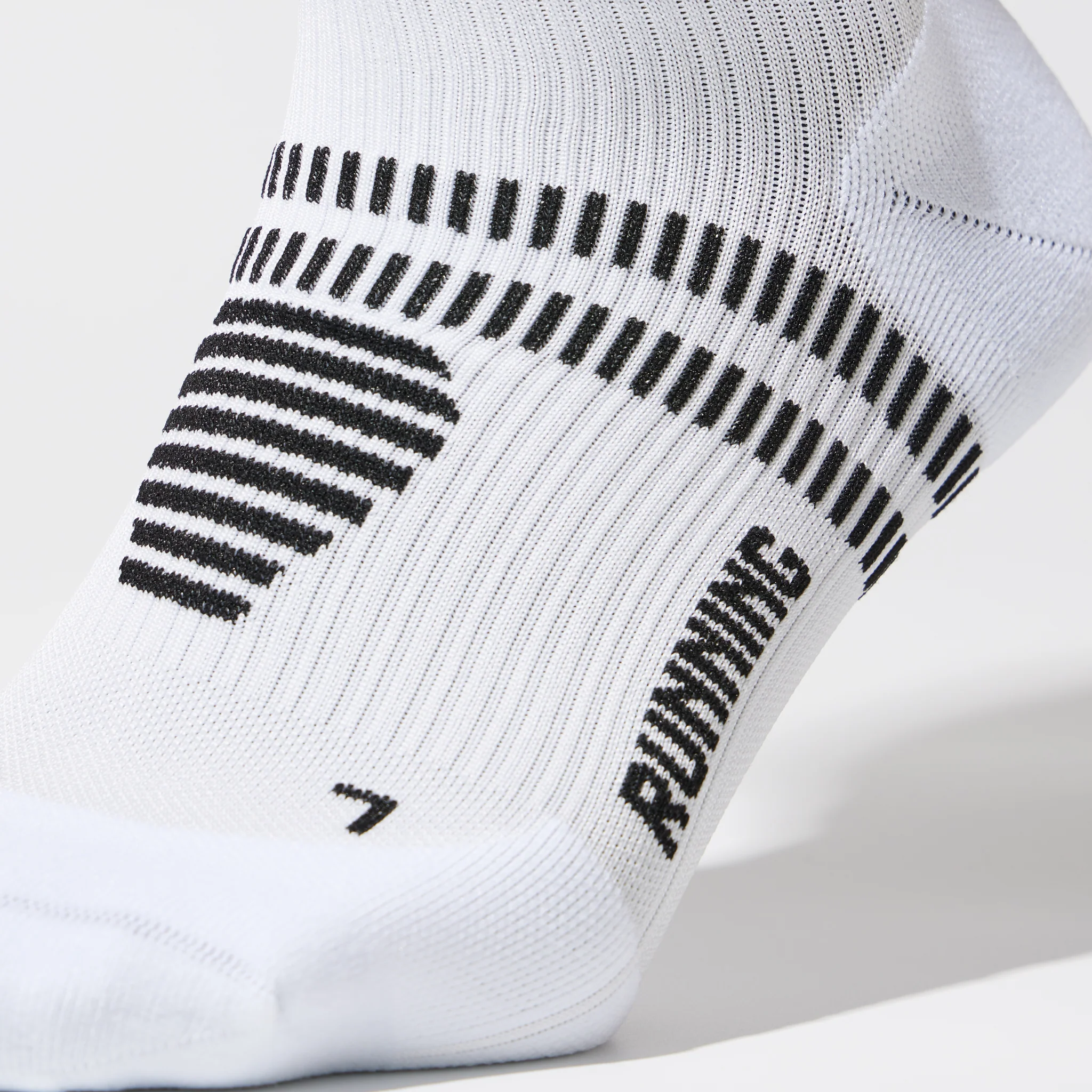 Running Ankle Socks Men 2-Pack | White / Black - Image 3