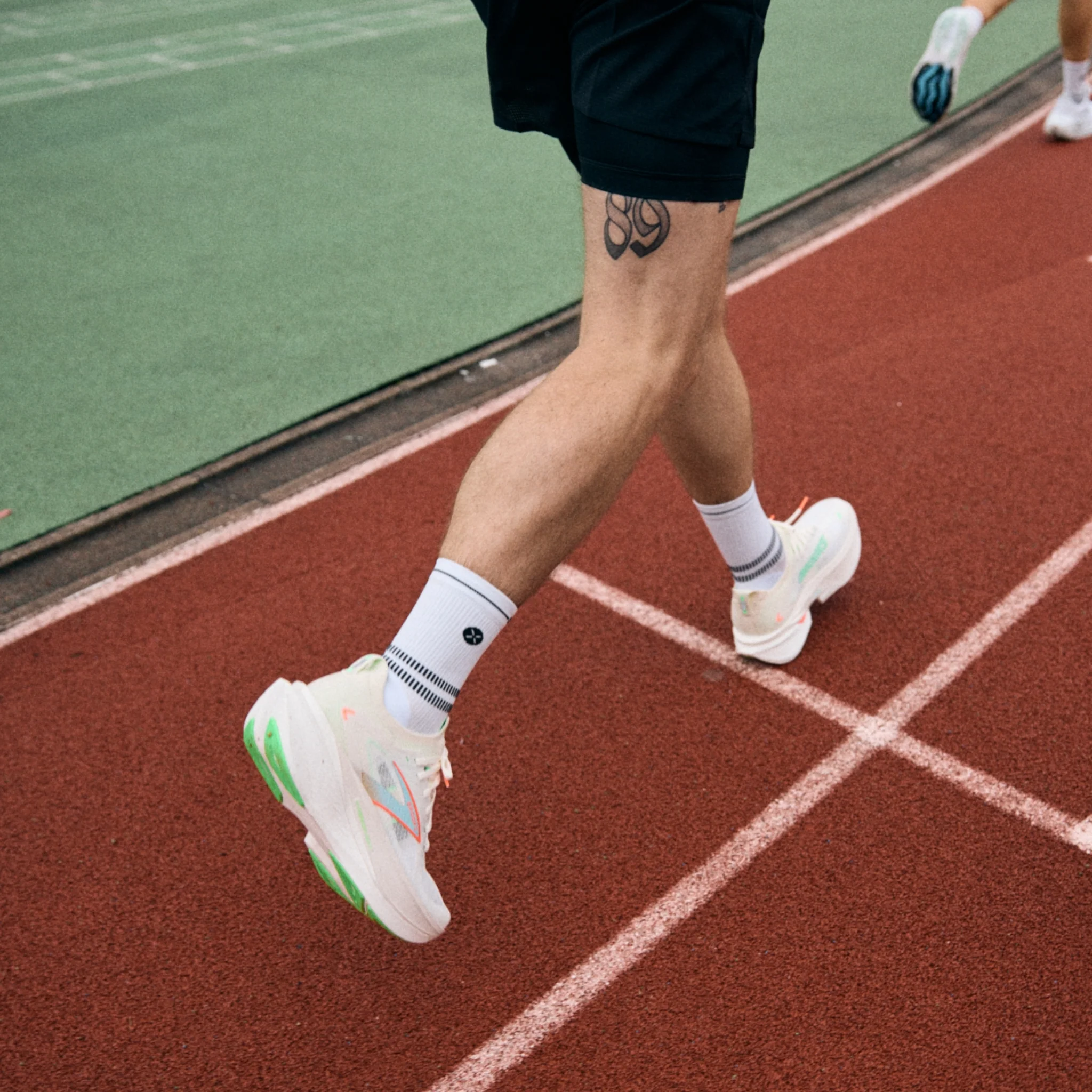 Running Ankle Socks Men | White / Black - Image 6
