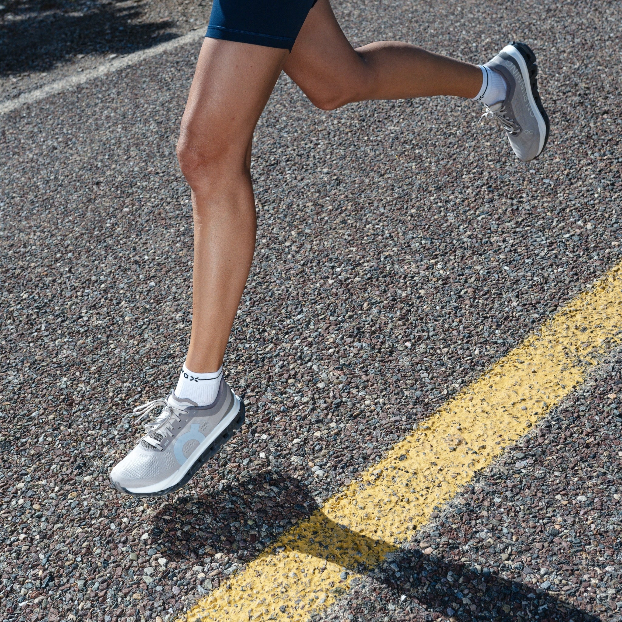 Running Low-Cut Socks Women | White / Black - Image 6